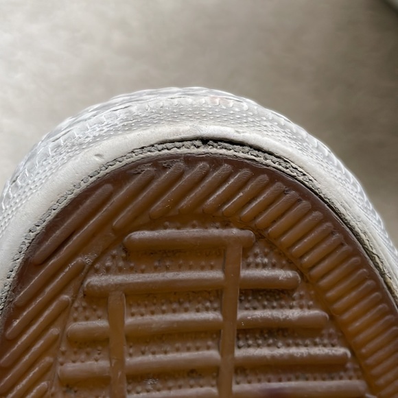 Converse John Varvatos size US 9 women’s - Picture 8 of 8